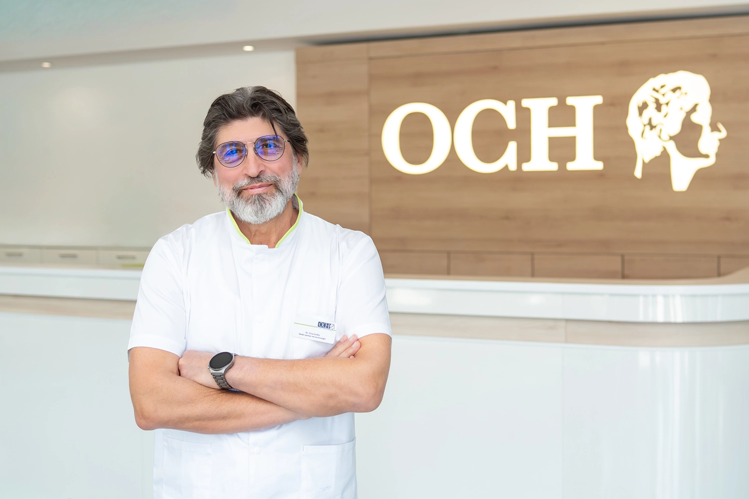 Medic primar neurochirurgie - Dr. Ovidiu Carp