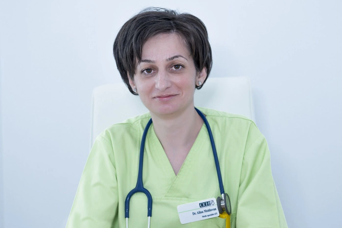 Dr. Alina Moldovan